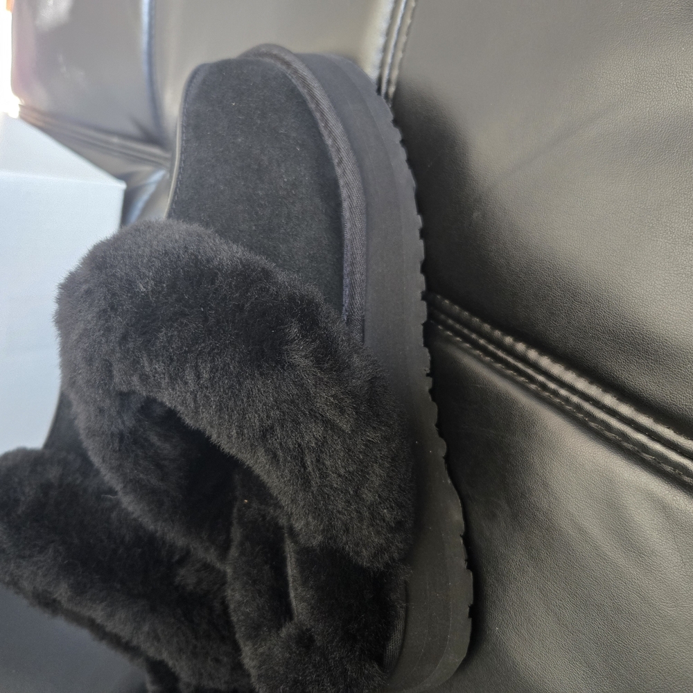 UGG Black Fluffy Slippers